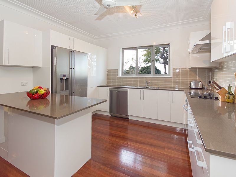 166 Andrew Avenue, Tarragindi QLD 4121