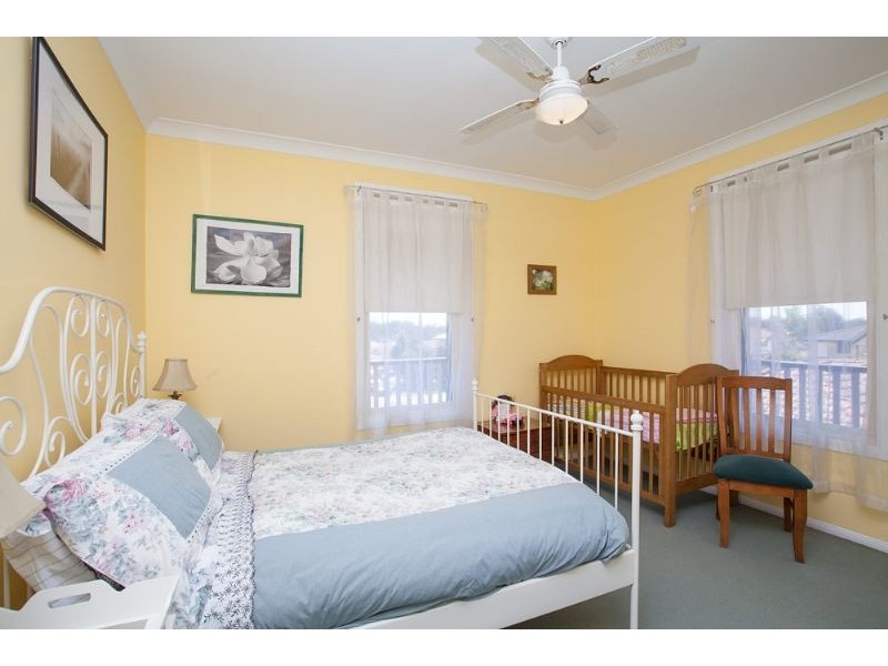 47 Cambridge Place, Wishart QLD 4122