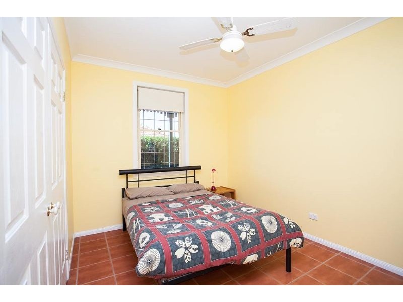 47 Cambridge Place, Wishart QLD 4122