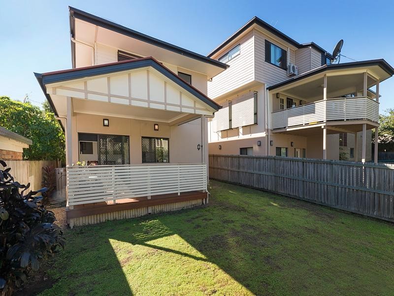 1/48 Yeronga Street, Yeronga QLD 4104