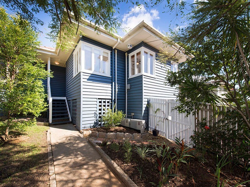 22 Vallely Street, Annerley QLD 4103