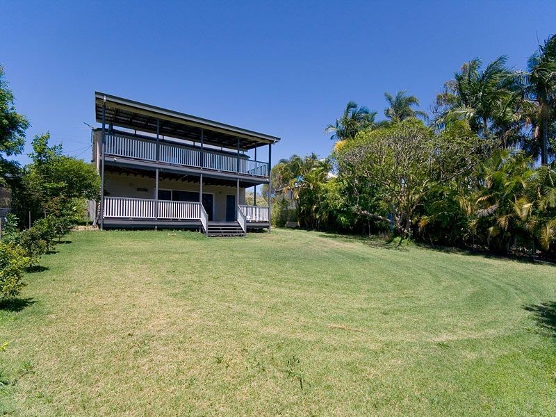 13 Archibald Street, Fairfield QLD 4103