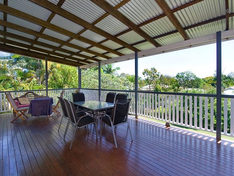13 Archibald Street, Fairfield QLD 4103
