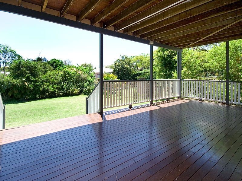 13 Archibald Street, Fairfield QLD 4103