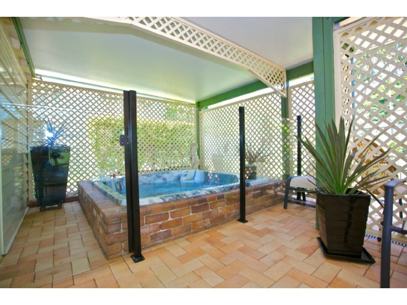 17 Goodwin Terrace, Moorooka QLD 4105