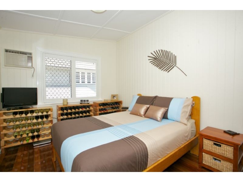 17 Goodwin Terrace, Moorooka QLD 4105