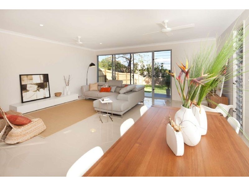 15 Maurice Avenue, Salisbury QLD 4107