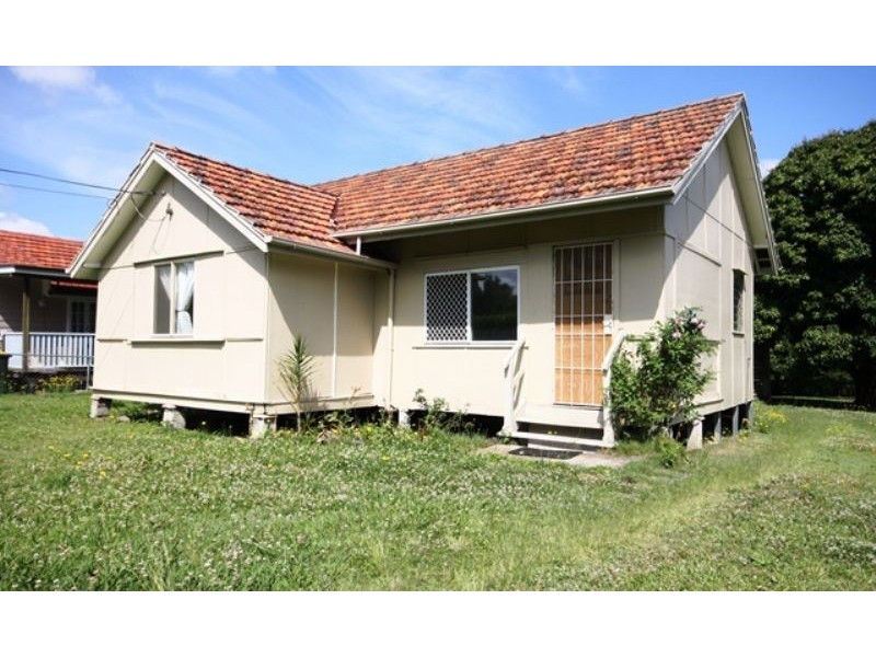 8 Nettleton Crescent, Moorooka QLD 4105