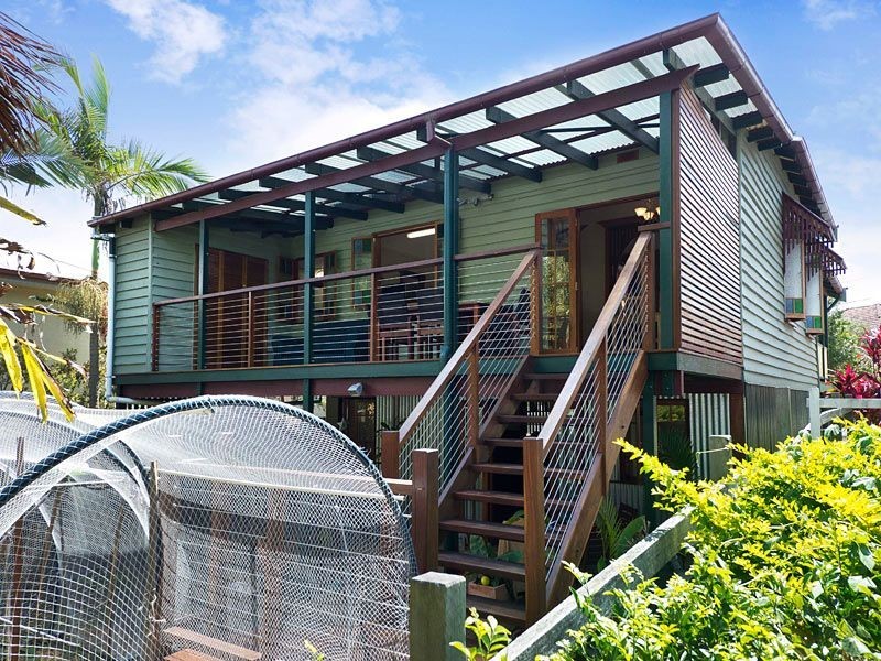 7 Donaldson Street, Greenslopes QLD 4120