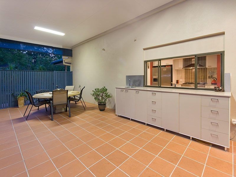 14 Cramer Street, Tarragindi QLD 4121