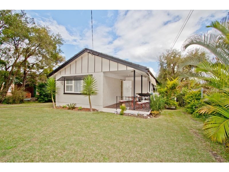 8 Bellamy Street, Acacia Ridge QLD 4110