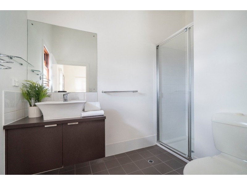 1/59 Vallely Street, Annerley QLD 4103