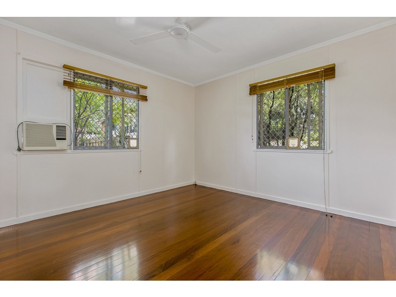 31 Dellow Street, Acacia Ridge QLD 4110