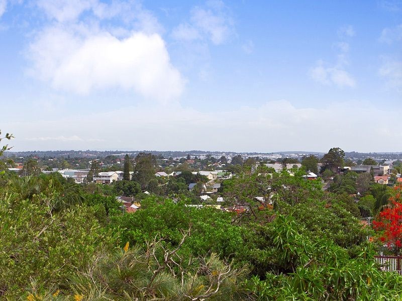 2 Patricia Street, Moorooka QLD 4105