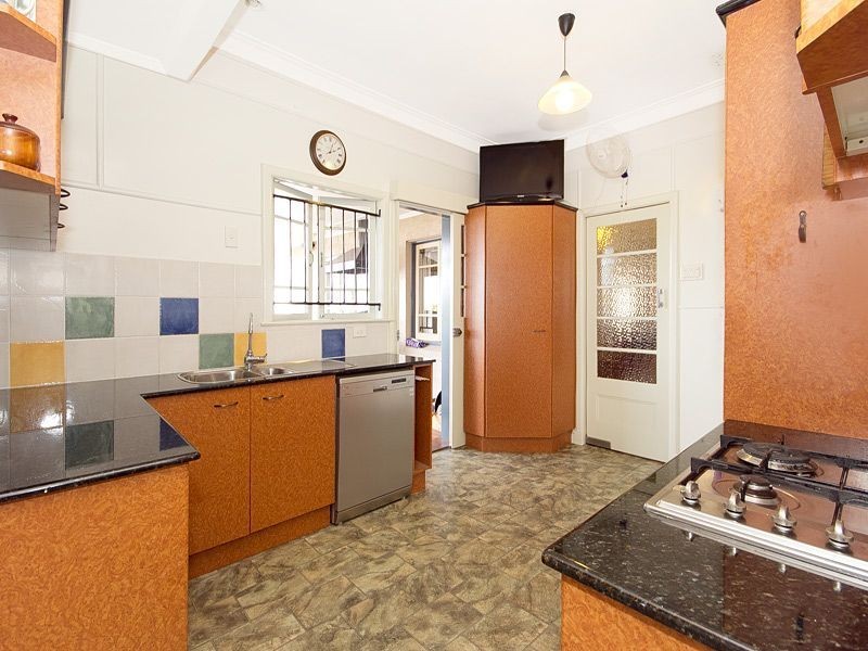 2 Patricia Street, Moorooka QLD 4105