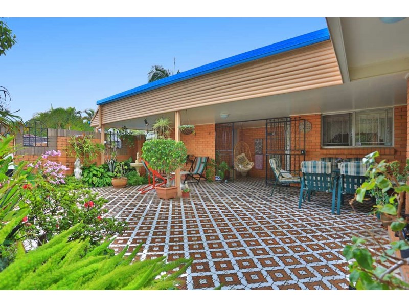 3 Rockvale Street, Coopers Plains QLD 4108