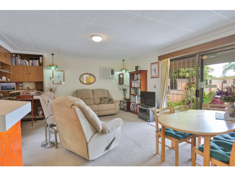 3 Rockvale Street, Coopers Plains QLD 4108