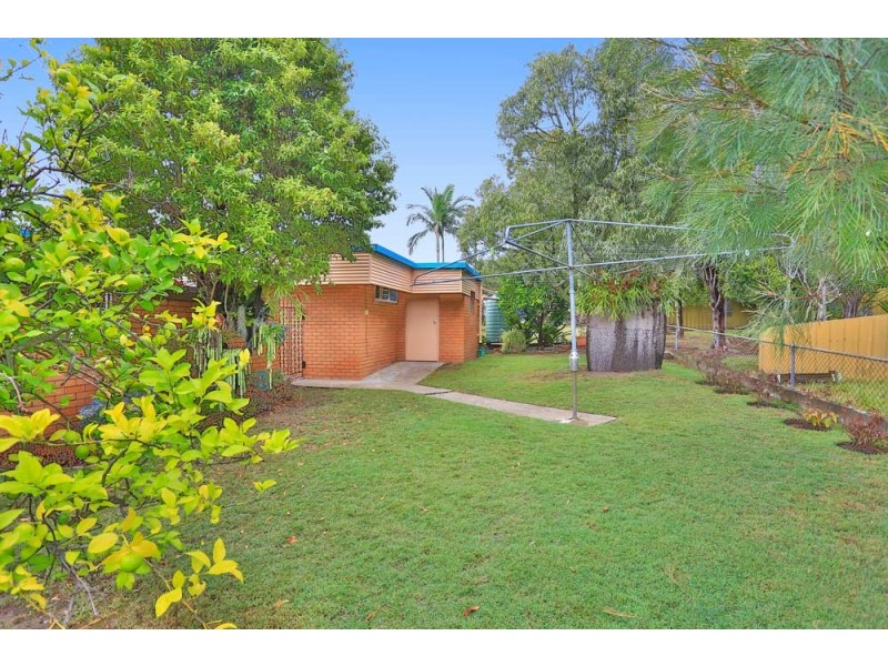 3 Rockvale Street, Coopers Plains QLD 4108