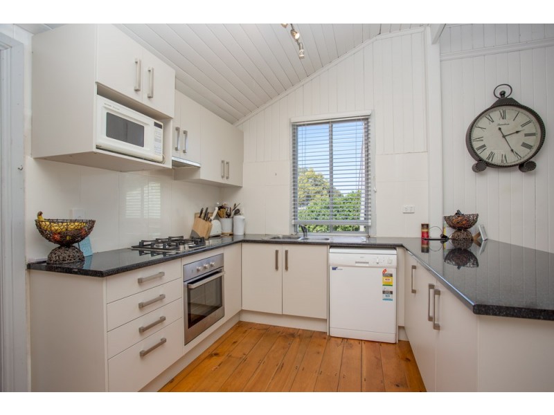 20 Devon Street, Annerley QLD 4103