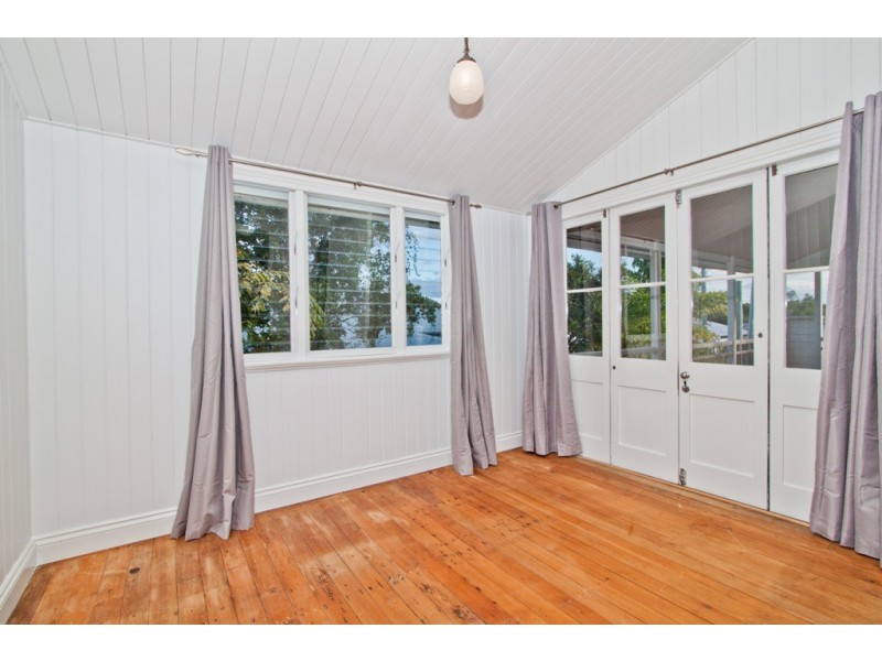 34 Aubigny Street, Annerley QLD 4103