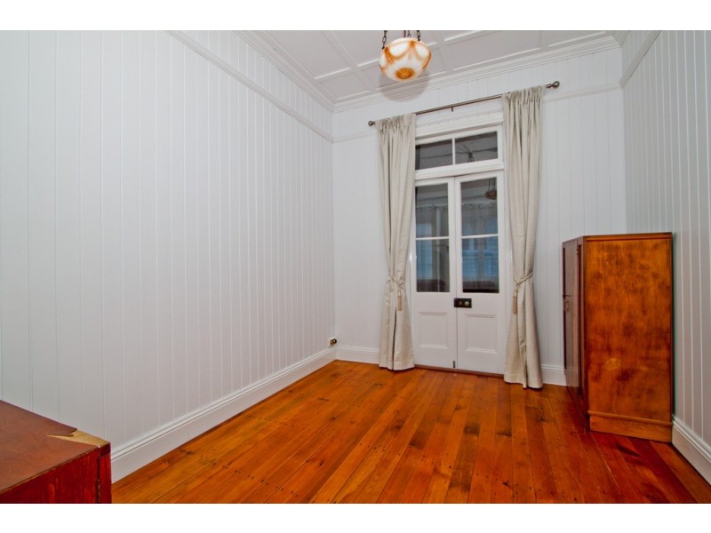 34 Aubigny Street, Annerley QLD 4103