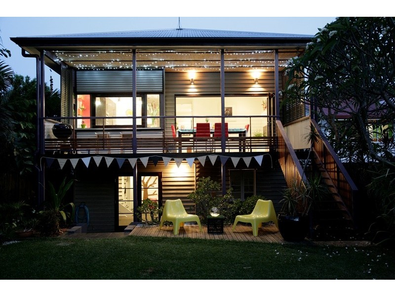 81 Baron Street, Greenslopes QLD 4120
