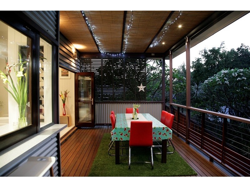 81 Baron Street, Greenslopes QLD 4120
