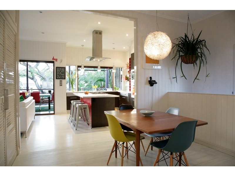 81 Baron Street, Greenslopes QLD 4120