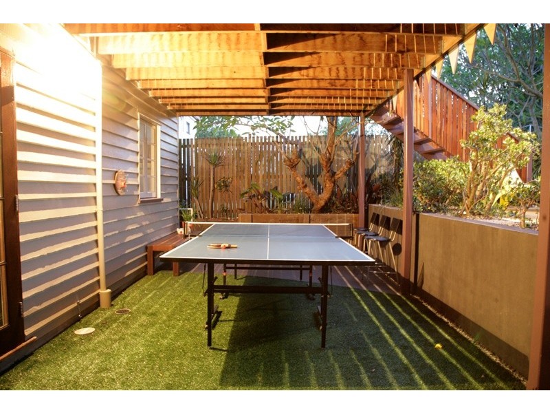 81 Baron Street, Greenslopes QLD 4120