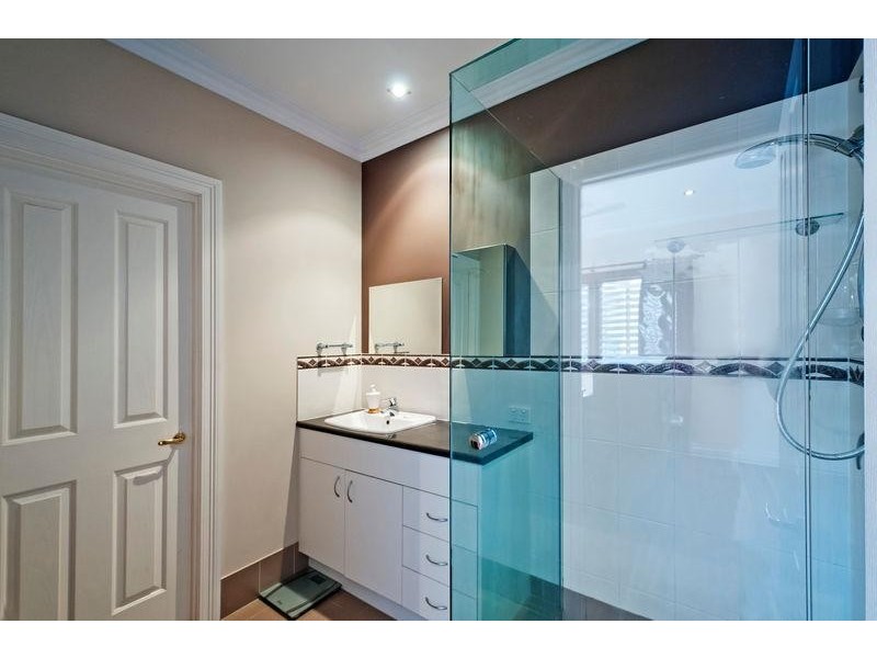 2B Basil Street, Salisbury QLD 4107