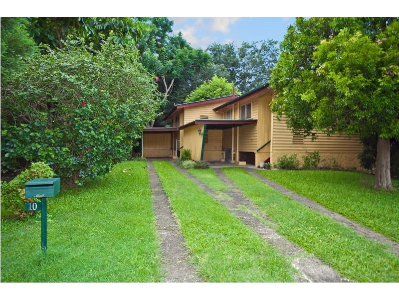 10 Turley Street, Fairfield QLD 4103