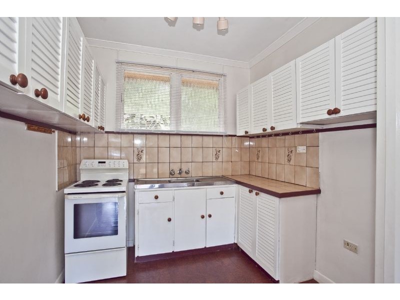 10 Turley Street, Fairfield QLD 4103