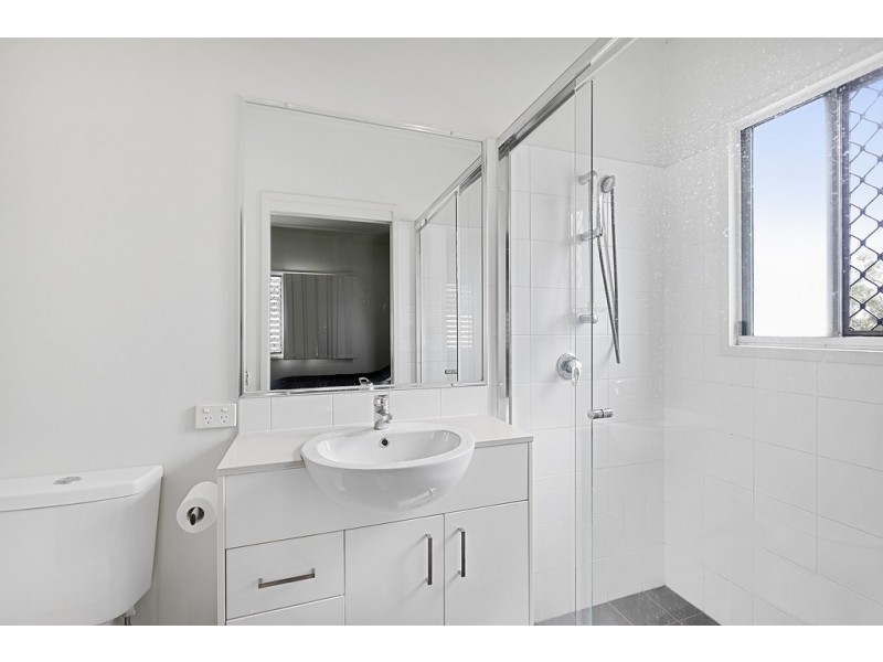 4/8 Dudley Street, Annerley QLD 4103