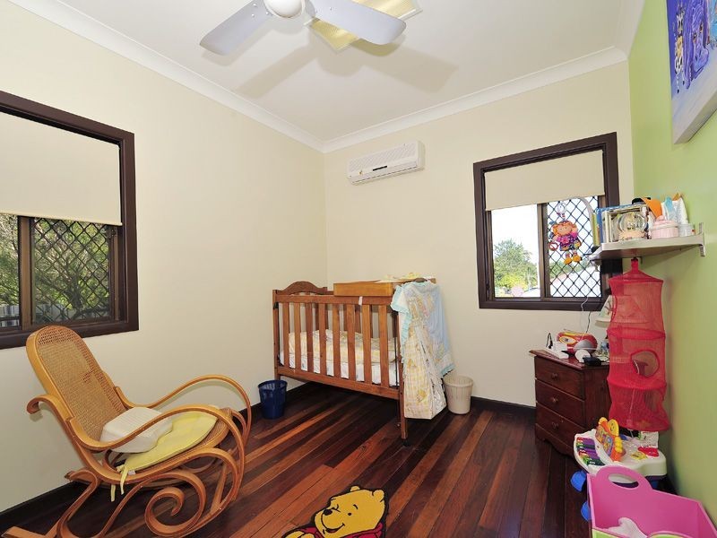 201 Beddoes Street, Holland Park QLD 4121