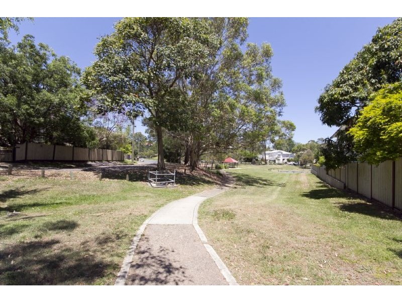 28 Cavan Street, Annerley QLD 4103