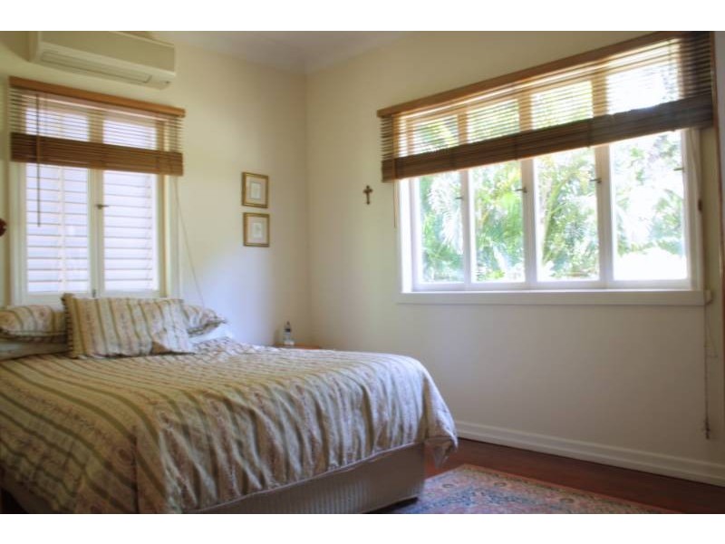 1 Lana Street, Tarragindi QLD 4121