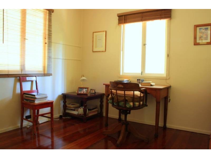 1 Lana Street, Tarragindi QLD 4121