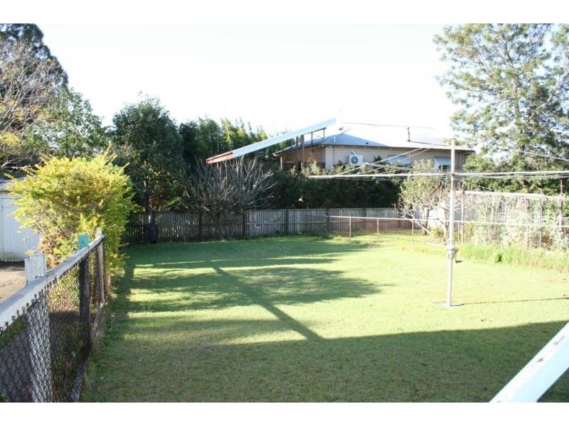 32 Victoria Terrace, Annerley QLD 4103