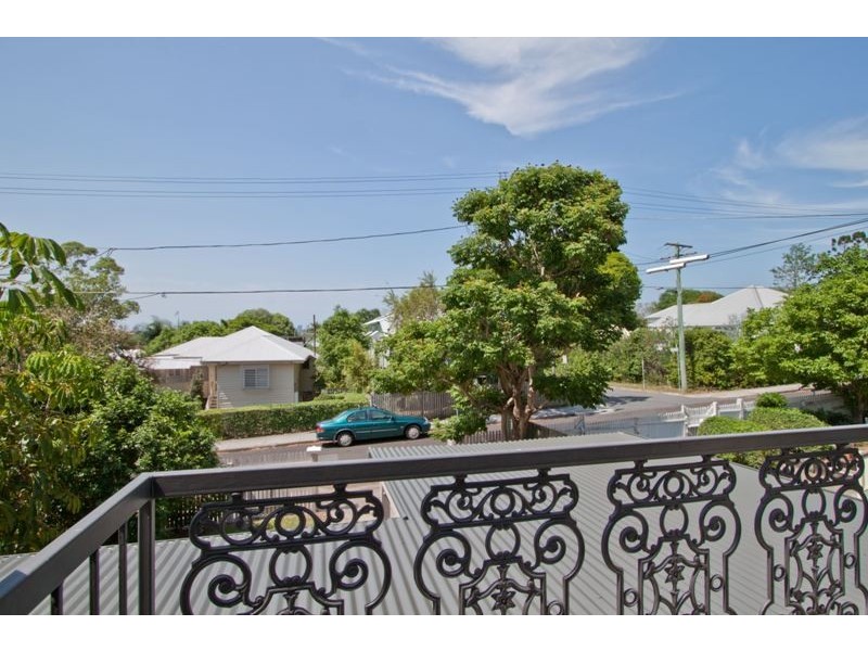 11 Killarney Street, Yeronga QLD 4104