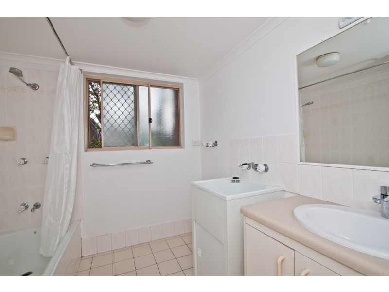 3/48 Victoria Terrace, Annerley QLD 4103