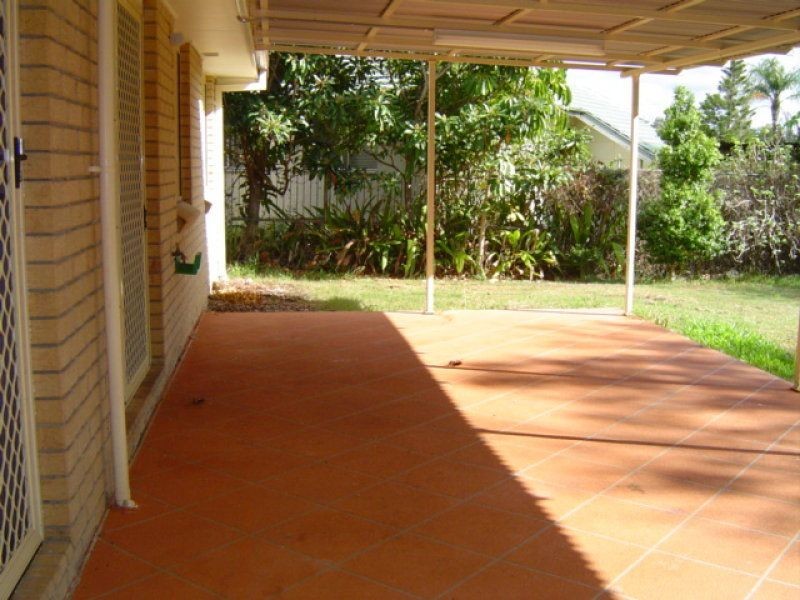 8 Babbidge Street, Coopers Plains QLD 4108