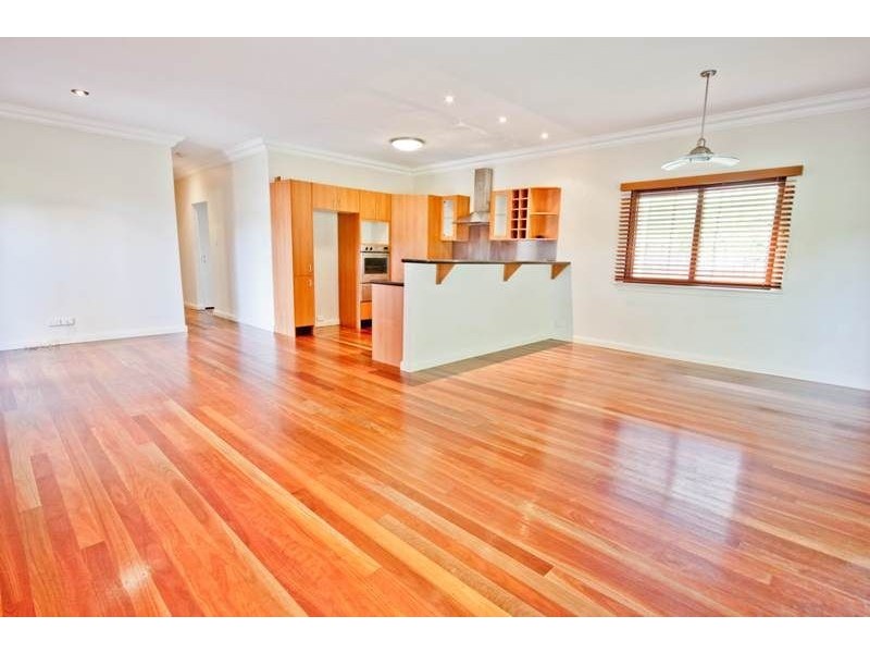 20 Stevens Street, Yeronga QLD 4104