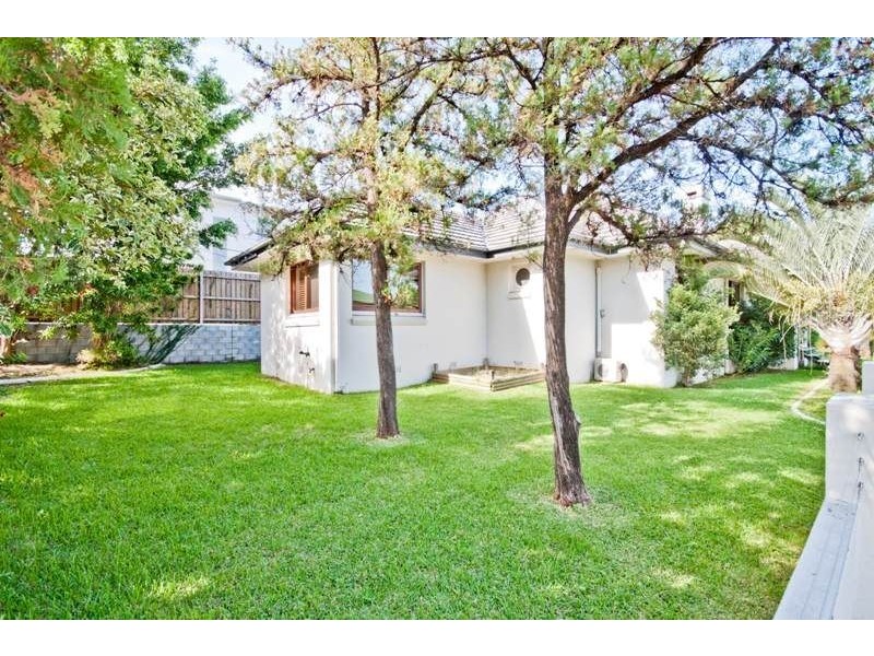 20 Stevens Street, Yeronga QLD 4104