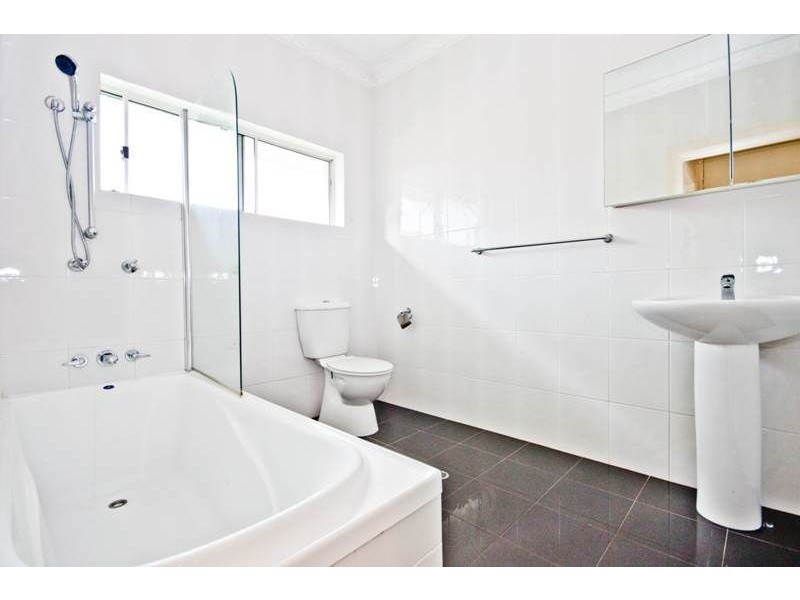 20 Stevens Street, Yeronga QLD 4104