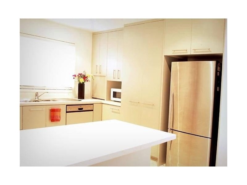 54 Ormonde Road, Yeronga QLD 4104