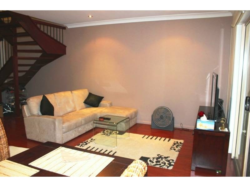 2/32 Wallace Street, Moorooka QLD 4105