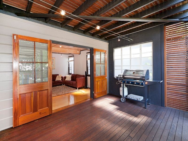 23 Portland Street, Annerley QLD 4103