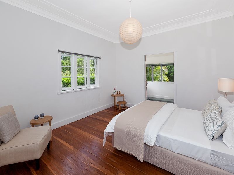 48 Oriel Road, Yeronga QLD 4104