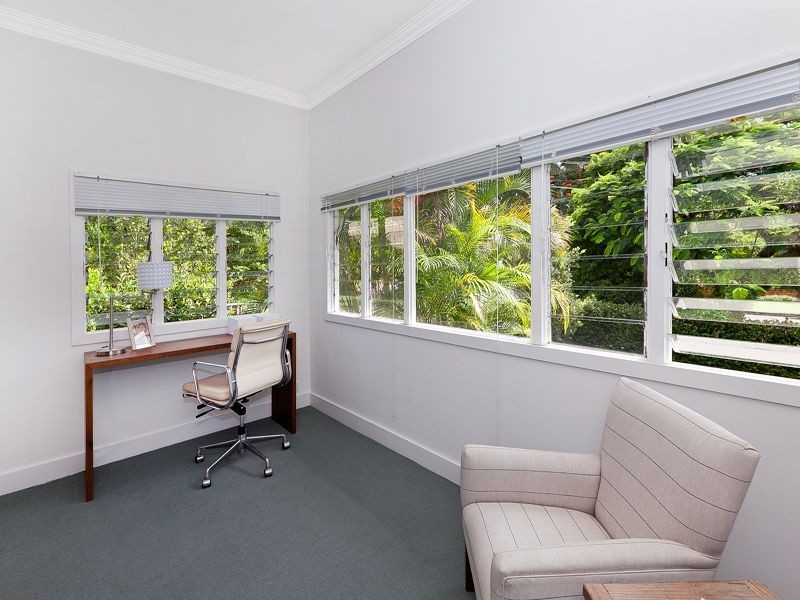 48 Oriel Road, Yeronga QLD 4104