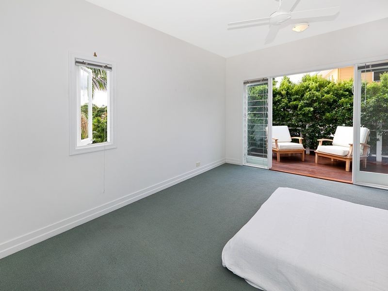 48 Oriel Road, Yeronga QLD 4104